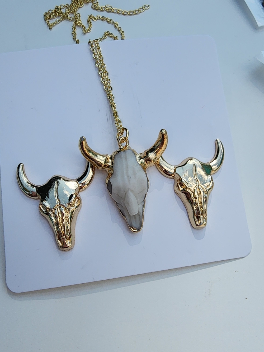 Bull Skull Trio